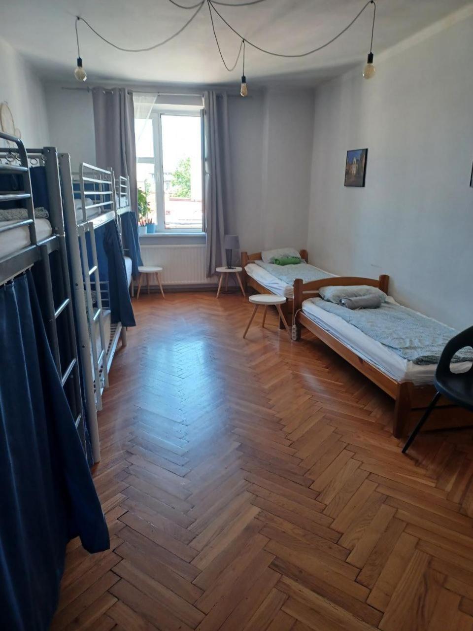 Real Vip Hostel Cracovia Esterno foto