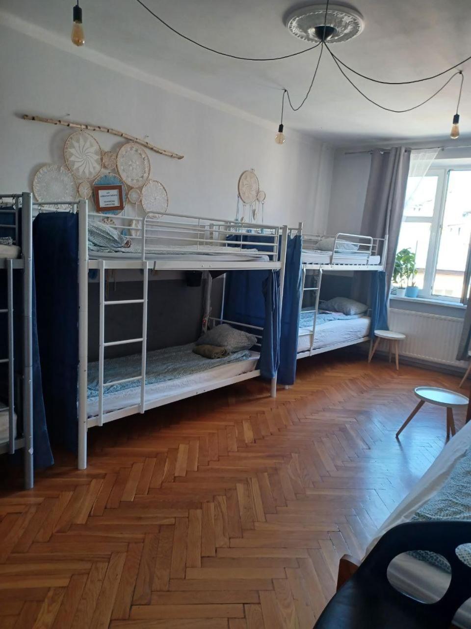 Real Vip Hostel Cracovia Esterno foto